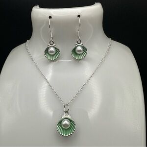 Green and Silver Pearl in Oyster Shell Necklace and Earrings